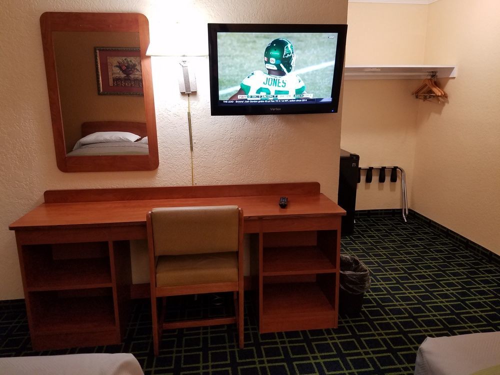 Value Inn Bellflower Eksteriør billede