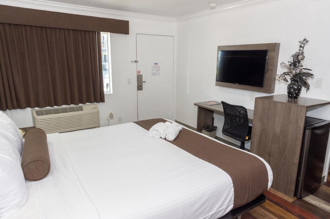 Value Inn Bellflower Eksteriør billede