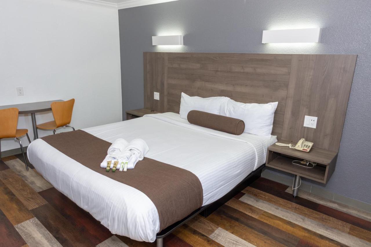 Value Inn Bellflower Eksteriør billede